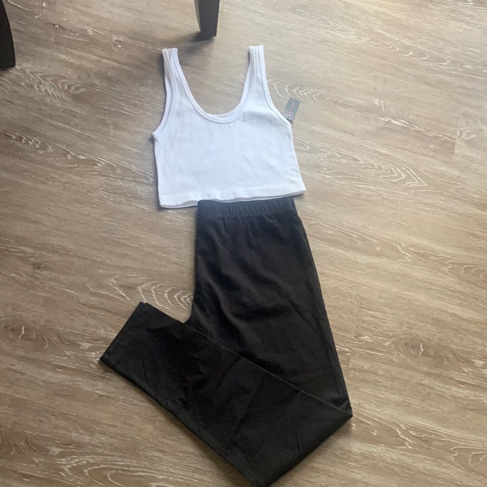 COPY - NWT &NWOT no boundaries leggings sz 15-18  and ribbed sports bra sz L ♥️